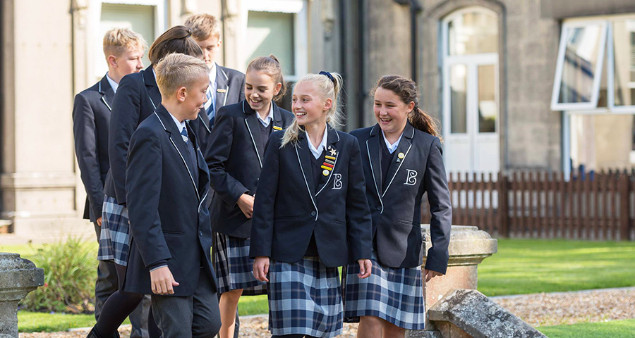 Середня освіта в Англії - Academic Advisor