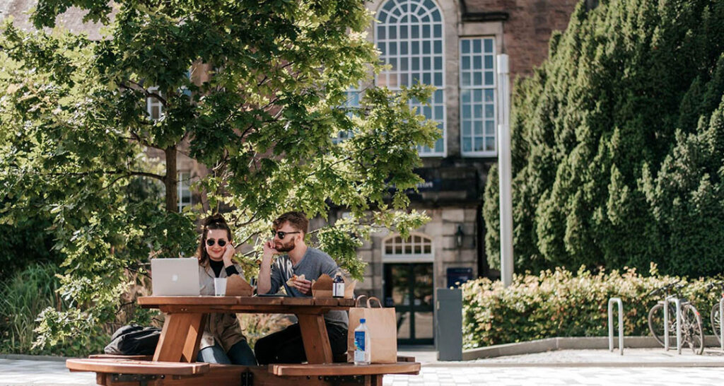 The University of Edinburgh - Academic Advisor