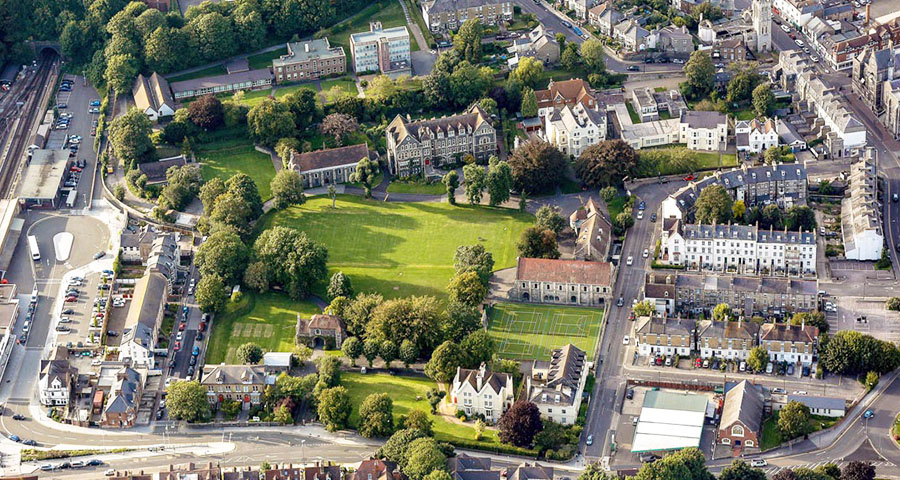 Dover College - Academic Advisor