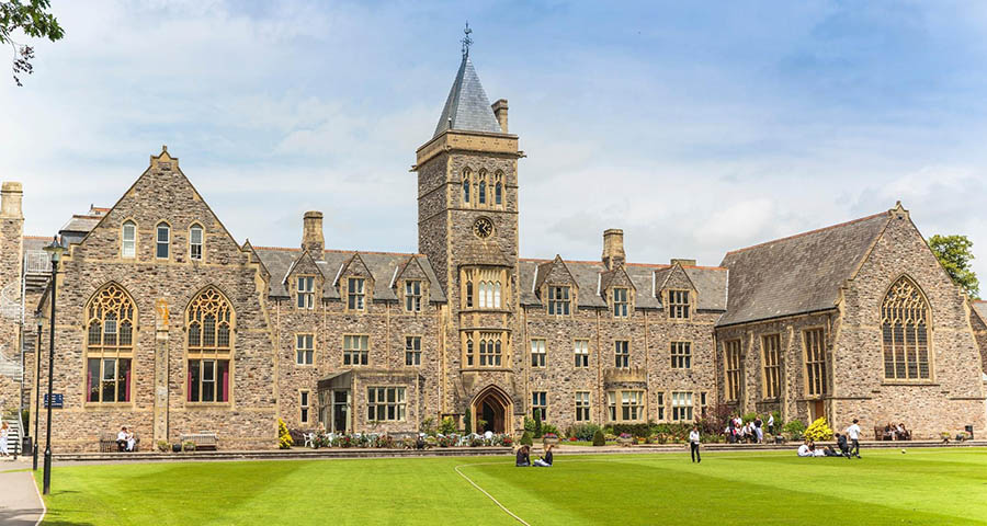 Taunton School - Academic Advisor