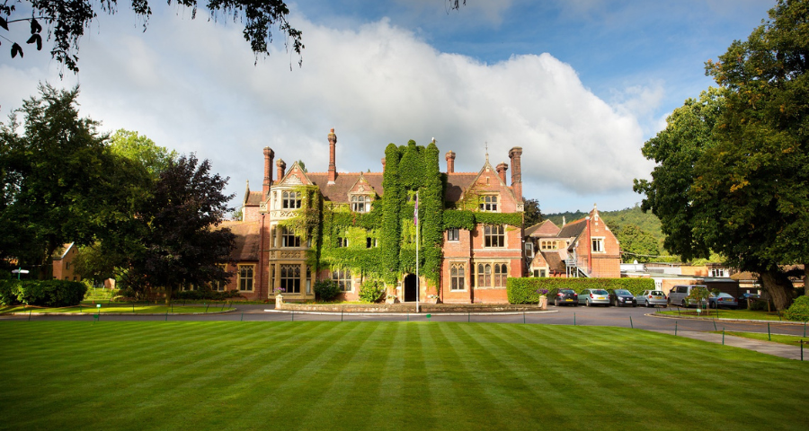 Samiad Box Hill School - Academic Advisor