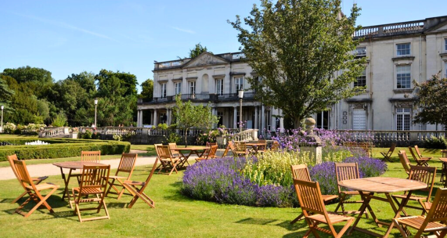 University of Roehampton - Academic Advisor