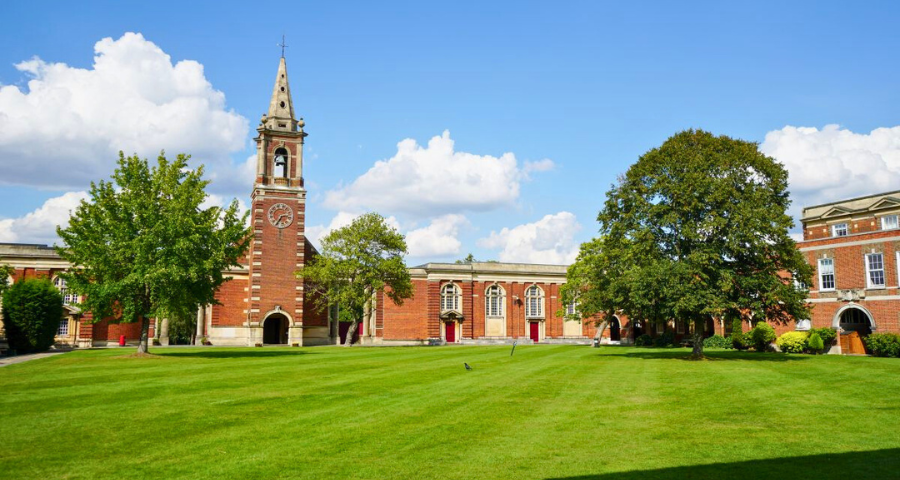 Bede`s Summer School (Royal Russell School) - Academic Advisor